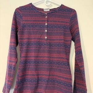 Columbia size medium long sleeve shirt